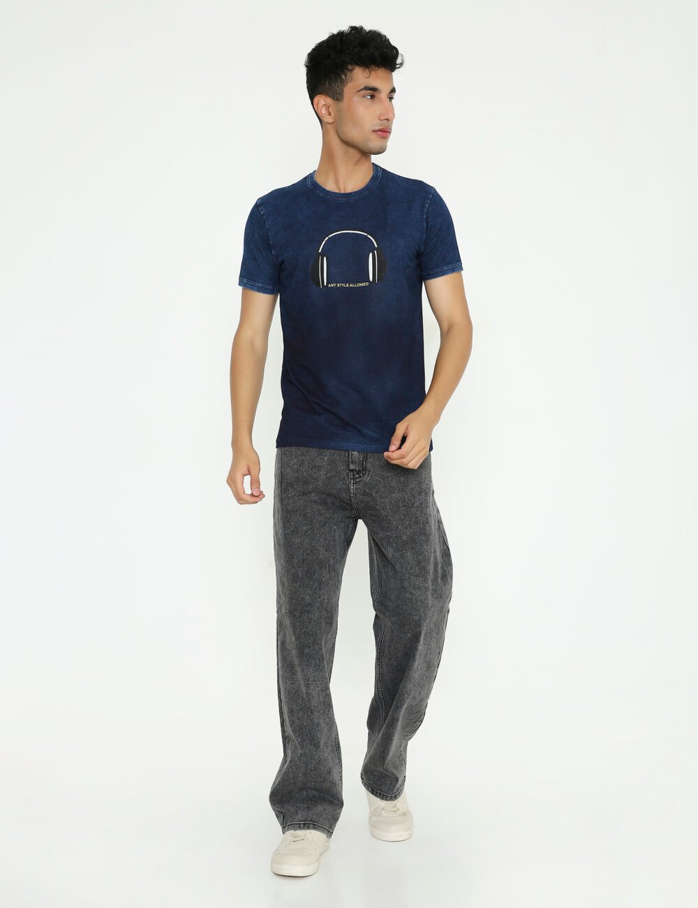 HEADPHONES - Image 13